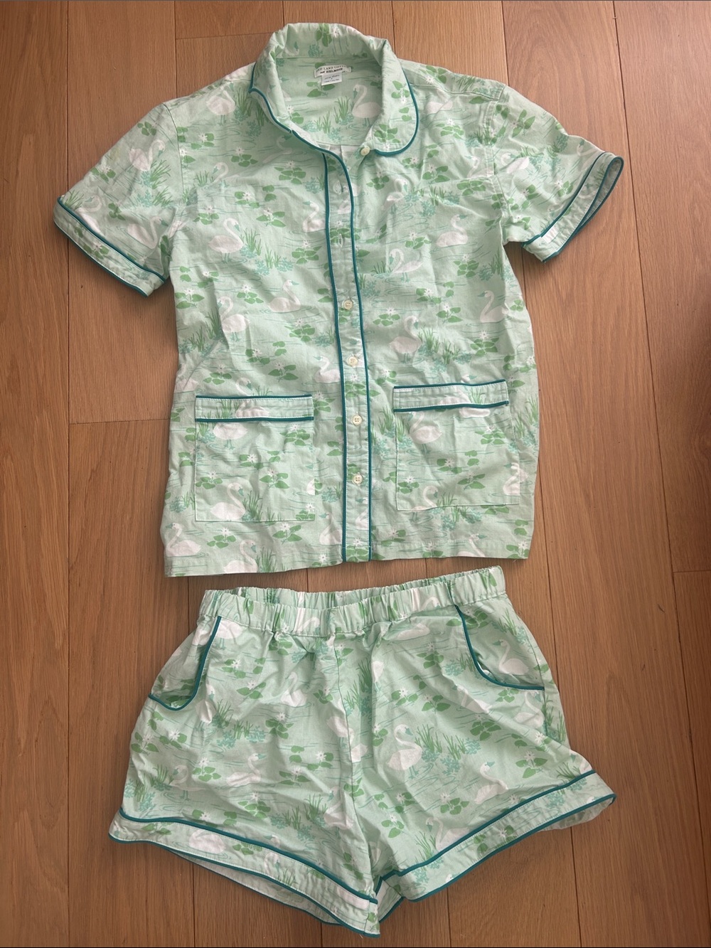 Red land cotton mint green PJs